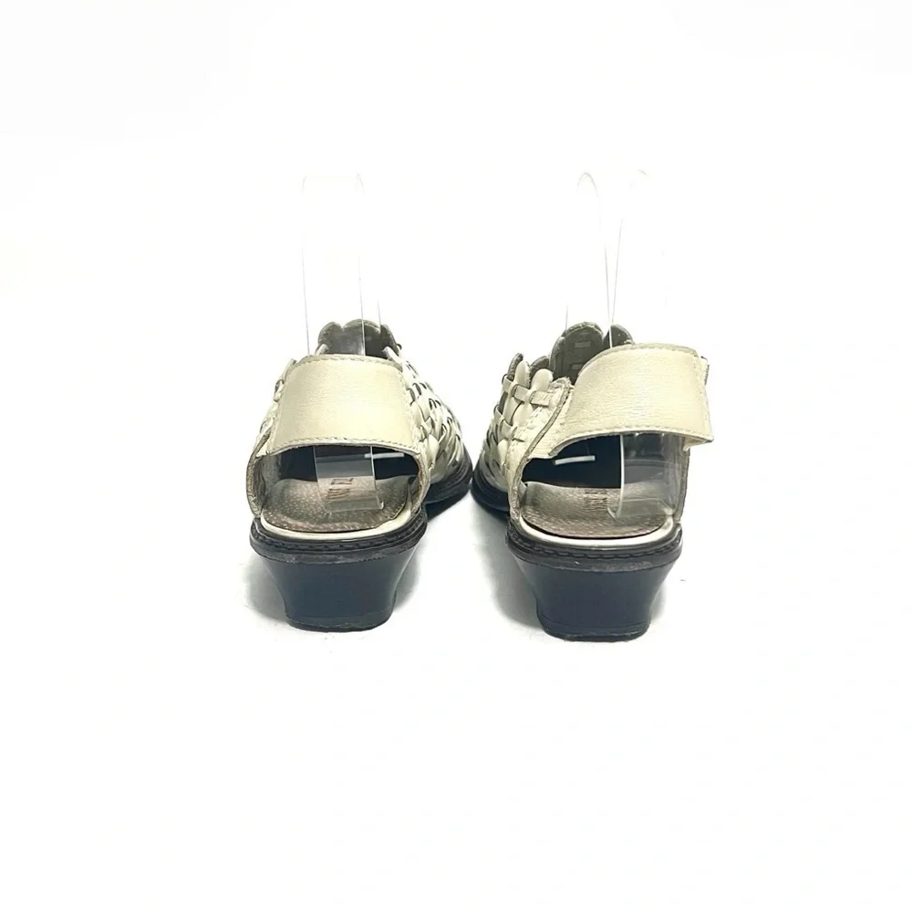Vintage 1980s white leather woven heeled slingback sandals